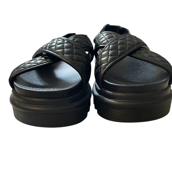ASOS Glamorous Women's Cross Strap Quilted Platform Sandals, Black Size 8 - Picture 6 of 10